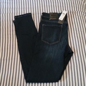 NWT! Banana Republic Skinny Mid Rise